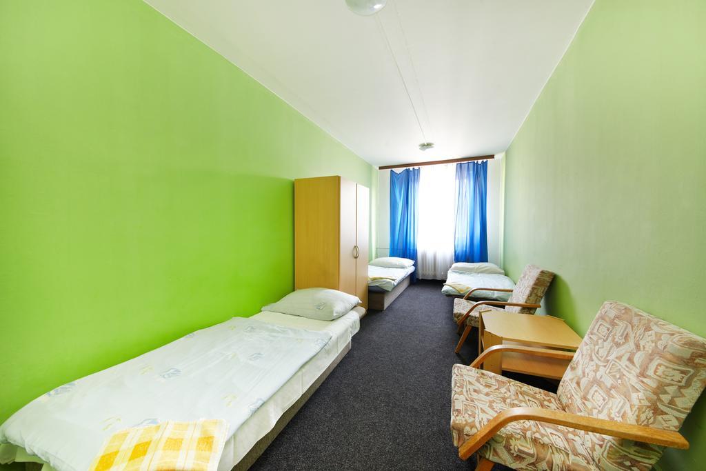 Hostel Liben Прага Номер фото