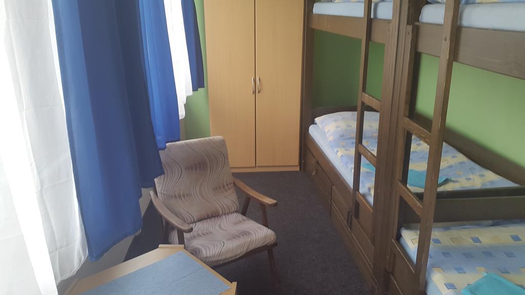 Hostel Liben Прага Экстерьер фото