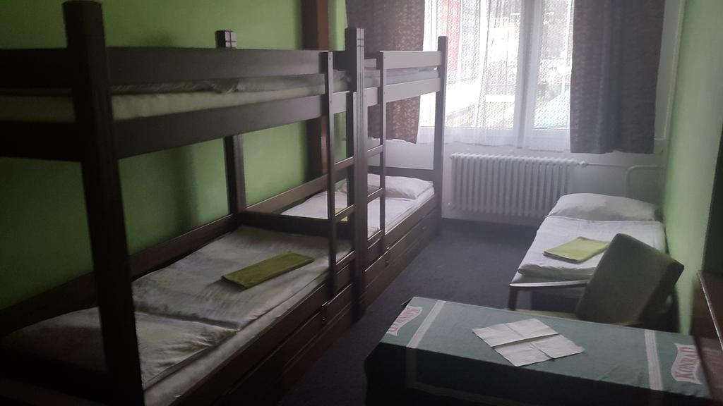 Hostel Liben Прага Экстерьер фото